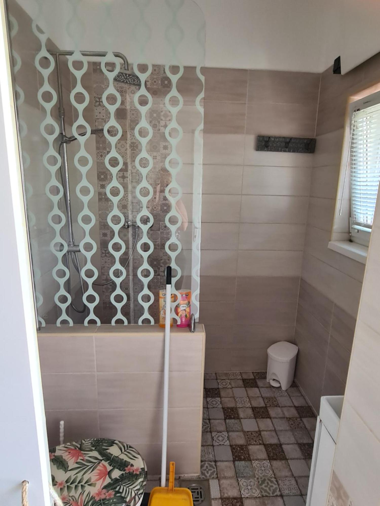 Zseki Apartman Hajdúszoboszló Esterno foto